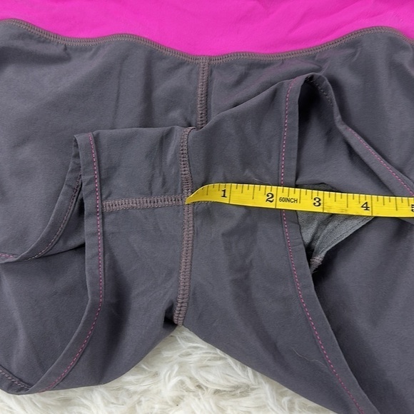 Lululemon Wet Dry Warm Speed Shorts - Picture 3 of 7